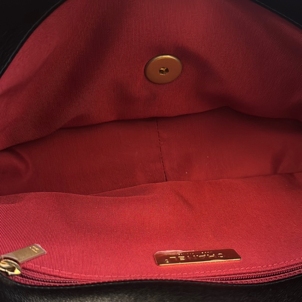 Chanel Black Crossbody Bag with Mixed Chain Strap - Picture 13 of 15